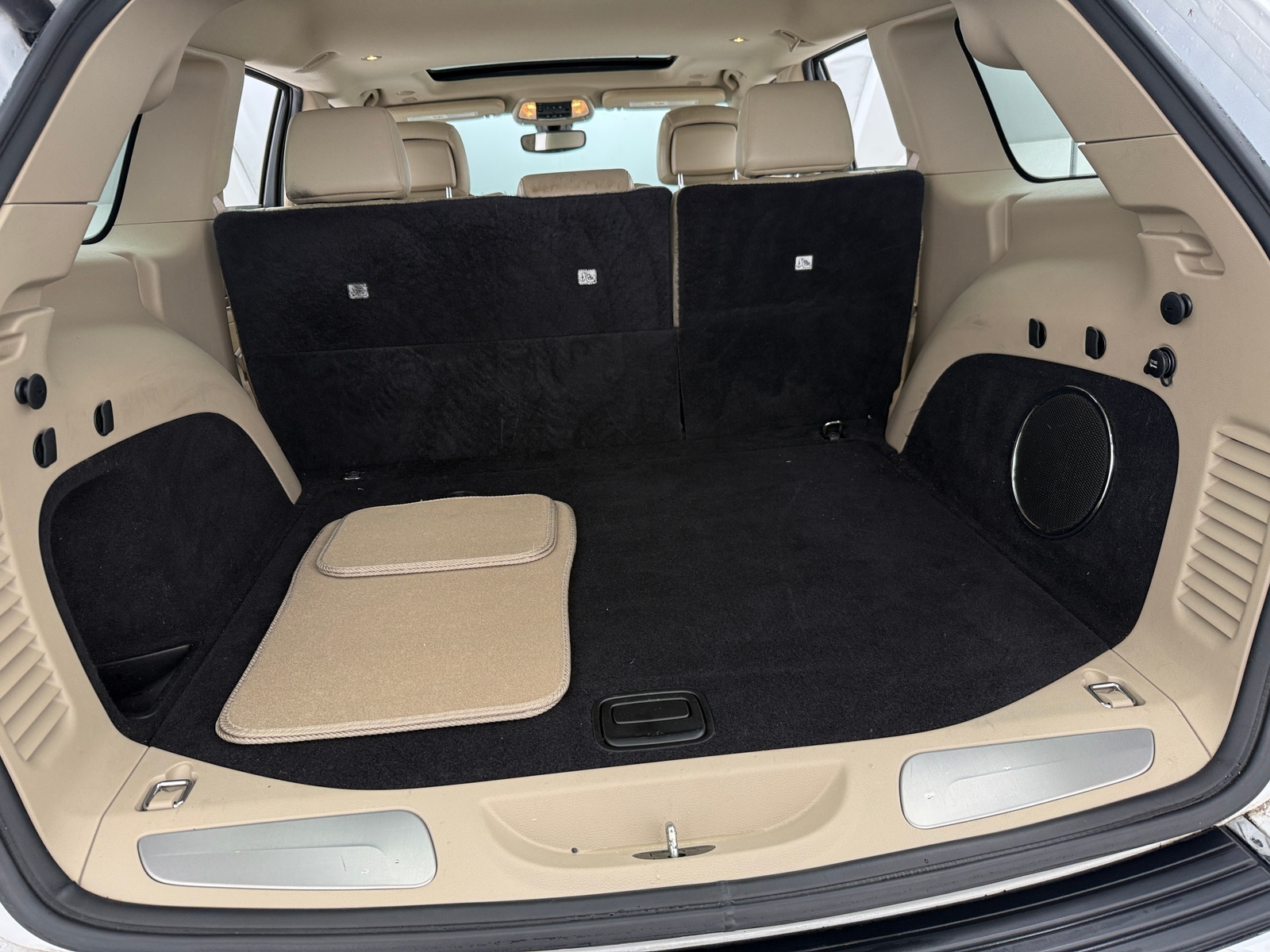 Thumbnail: 2018 Jeep Grand Cherokee - 6