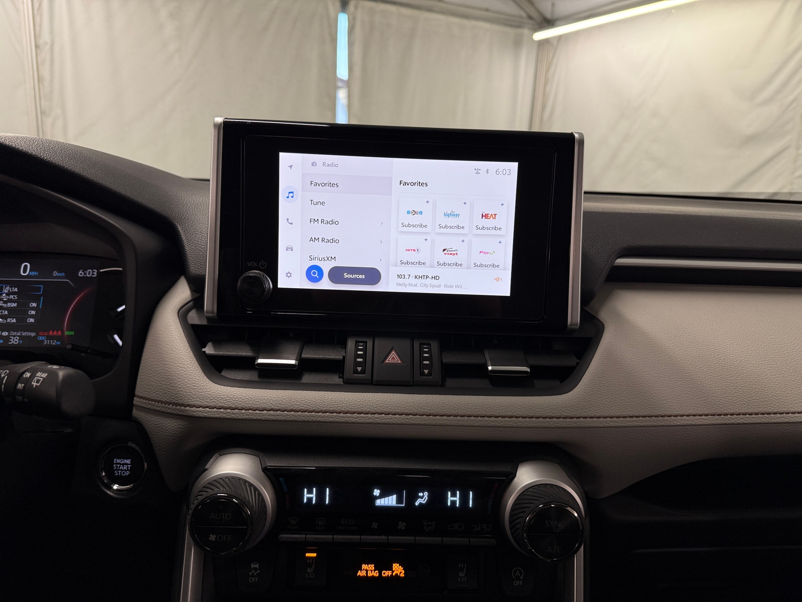 Thumbnail: 2025 Toyota RAV4 - 3