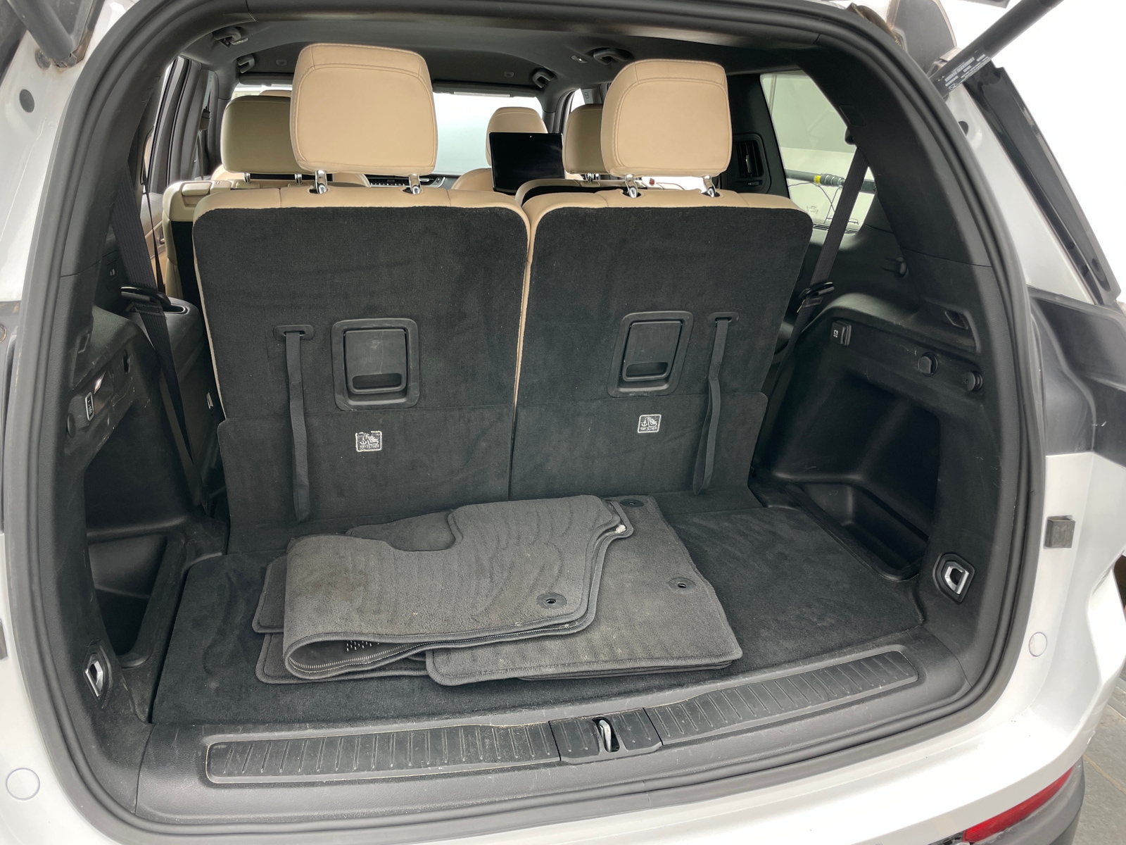 Thumbnail: 2023 Jeep Grand Cherokee L - 6