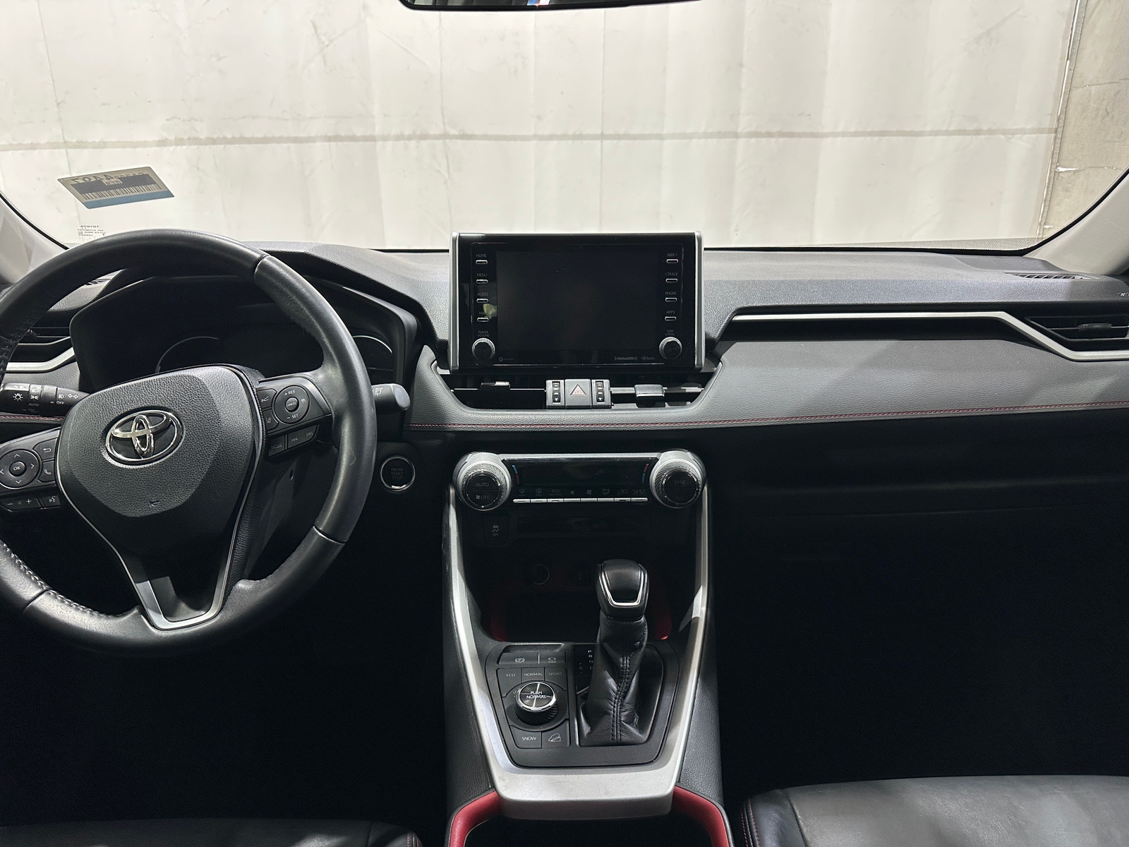 Thumbnail: 2020 Toyota RAV4 - 2