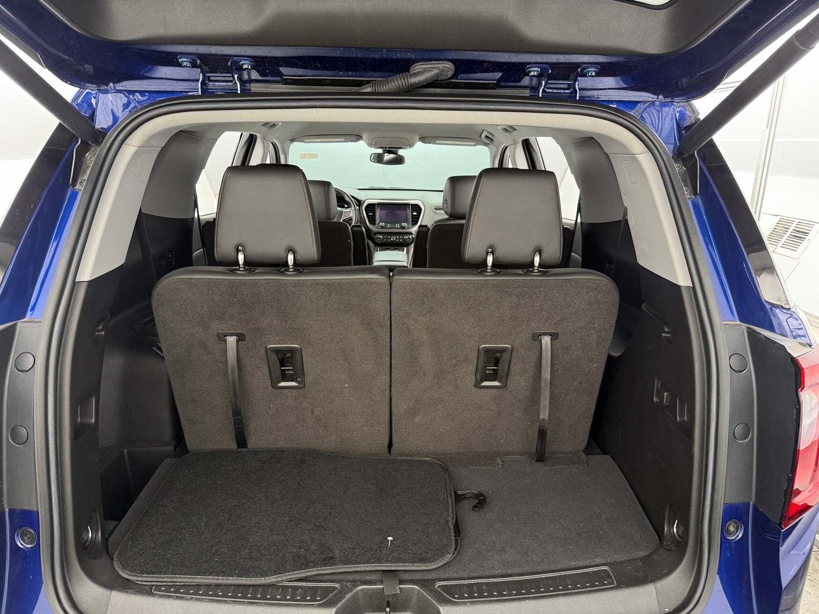 Thumbnail: 2023 GMC Acadia - 7