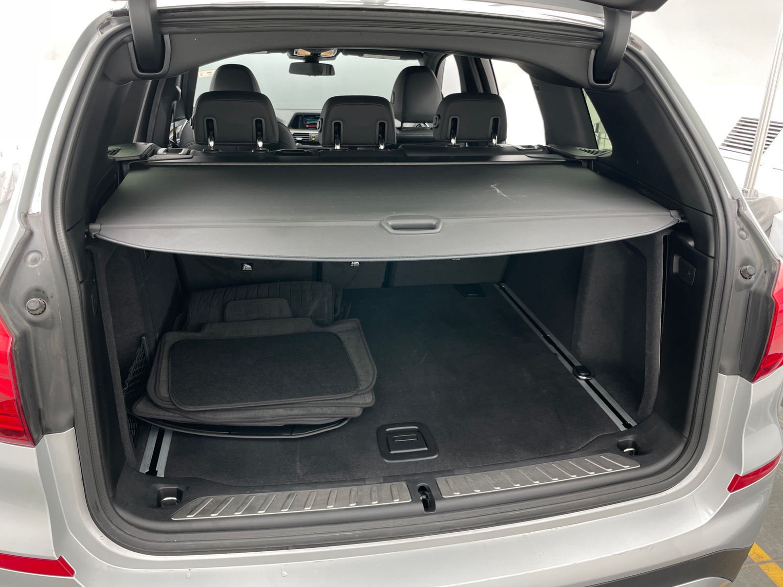 Thumbnail: 2019 BMW X3 - 6