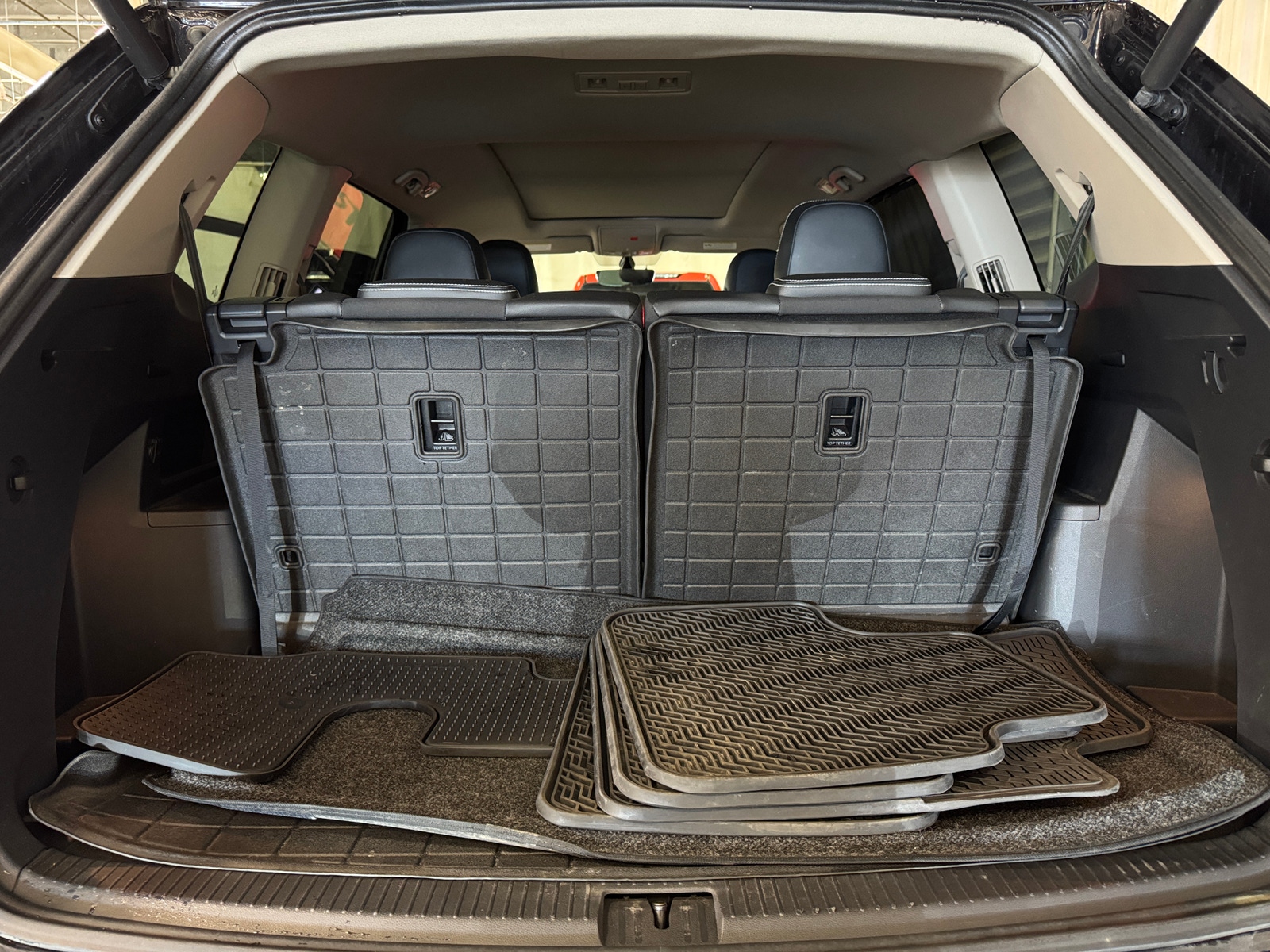 Thumbnail: 2021 Volkswagen Atlas - 6