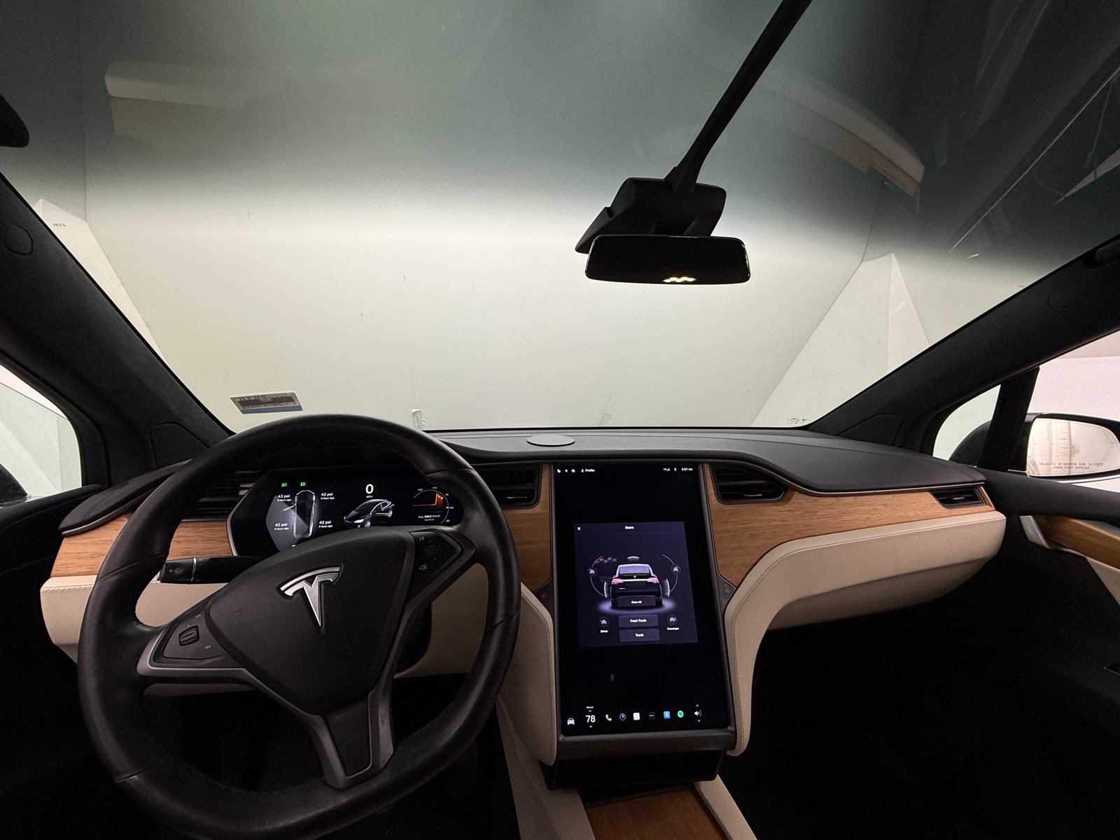 Thumbnail: 2019 Tesla Model X - 2
