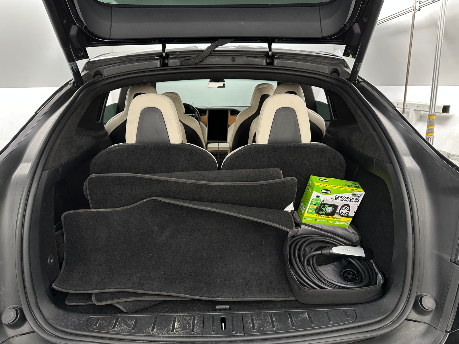 Thumbnail: 2019 Tesla Model X - 6