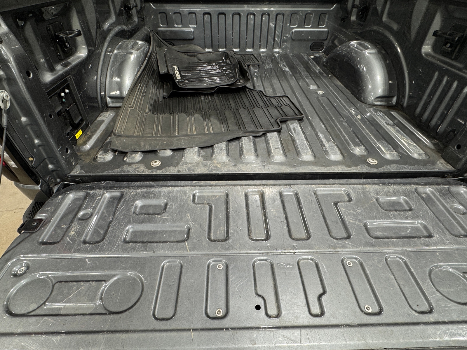 Thumbnail: 2022 Ford F-150 - 7