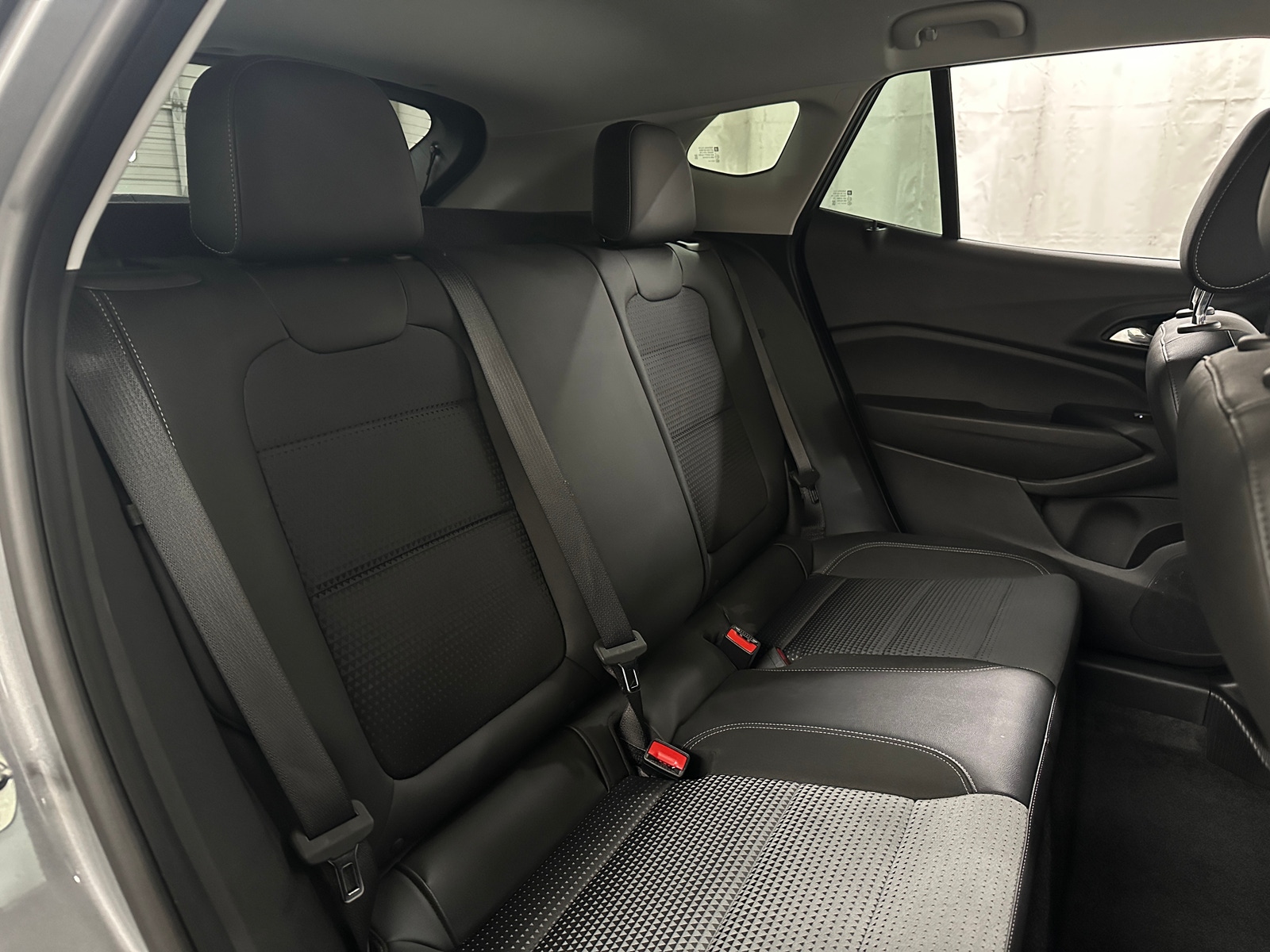 Thumbnail: 2025 Chevrolet Trax - 6