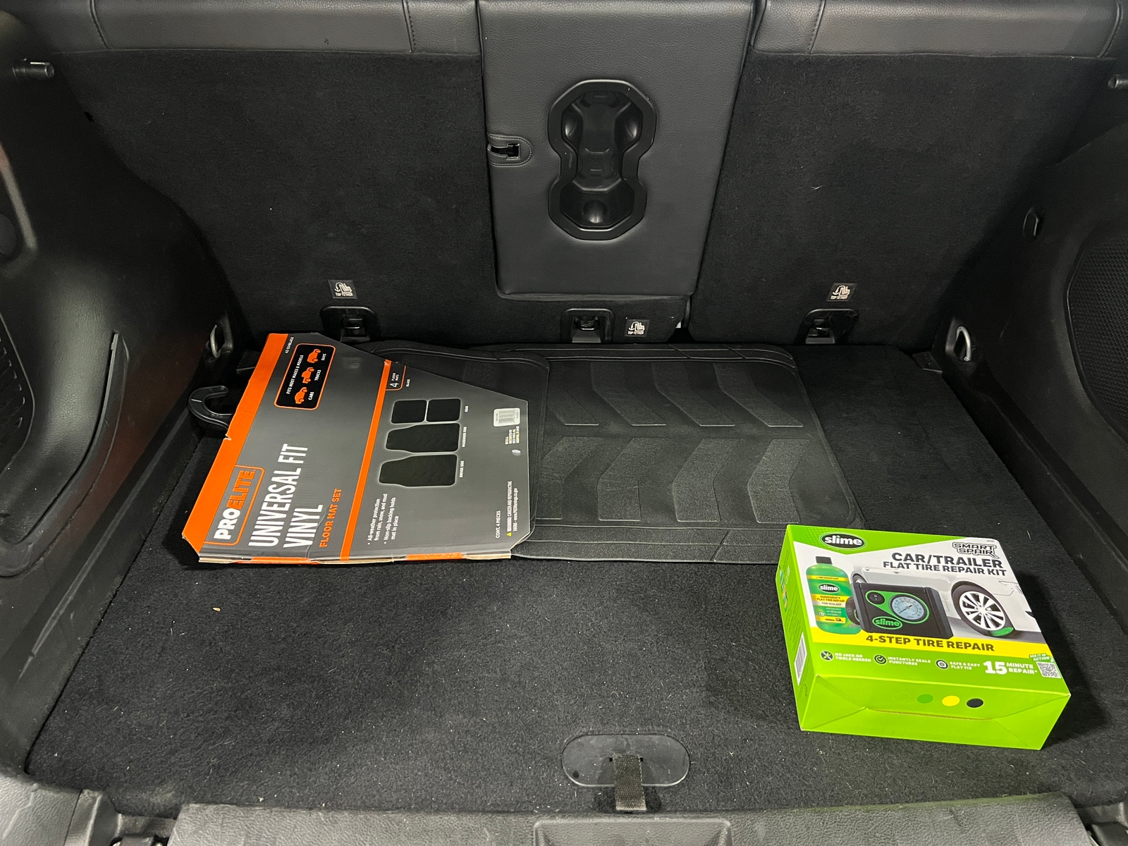 Thumbnail: 2018 Jeep Renegade - 6