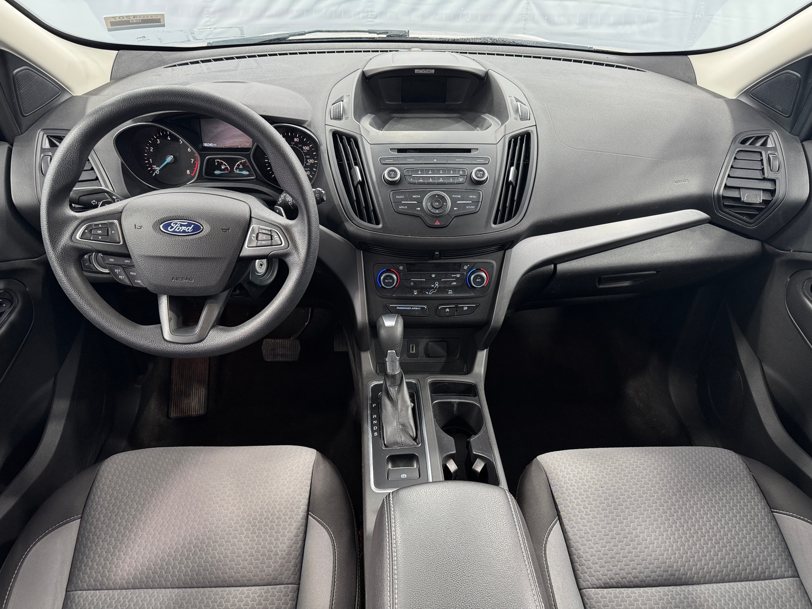 Thumbnail: 2017 Ford Escape - 3