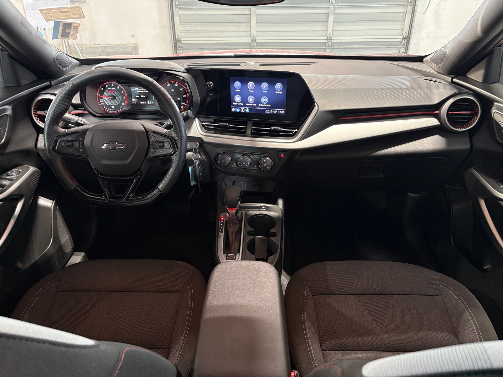 Thumbnail: 2024 Chevrolet Trax - 3