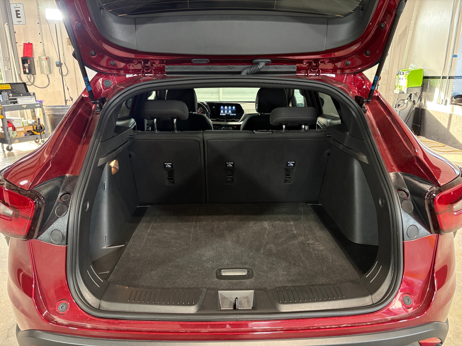 Thumbnail: 2024 Chevrolet Trax - 7