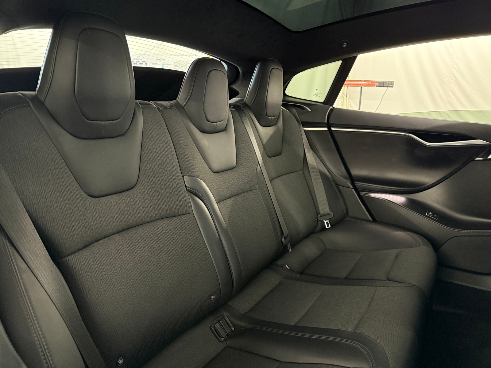 Thumbnail: 2017 Tesla Model S - 5