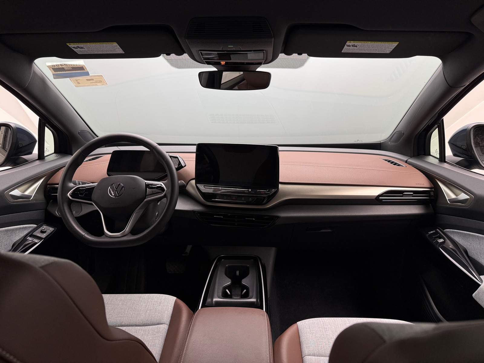 Thumbnail: 2023 Volkswagen ID.4 - 3