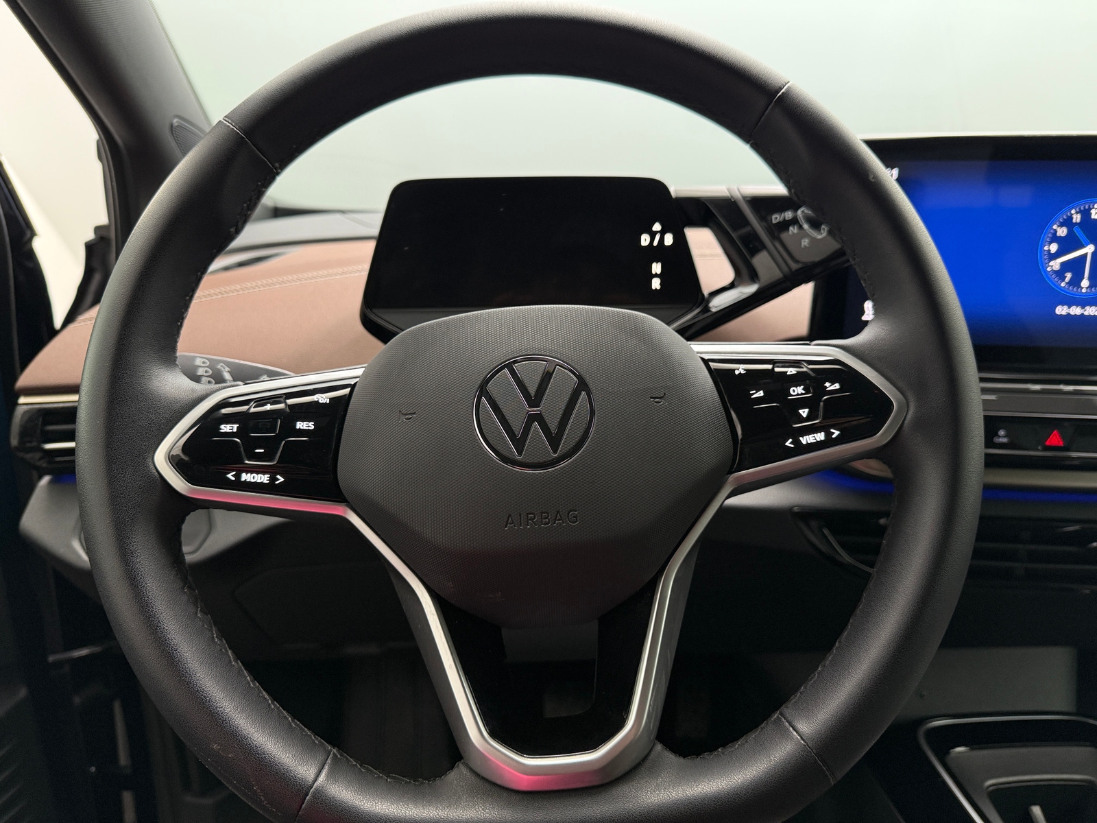 Thumbnail: 2023 Volkswagen ID.4 - 5