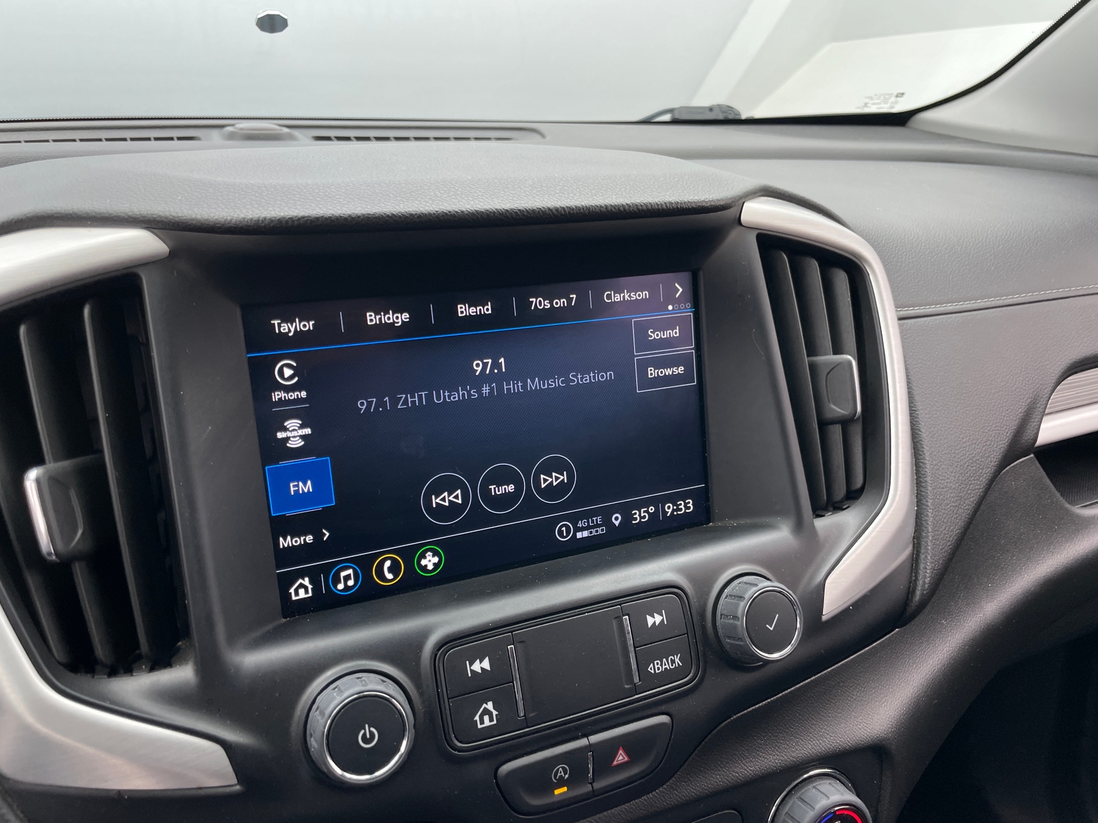 Thumbnail: 2023 GMC Terrain - 3