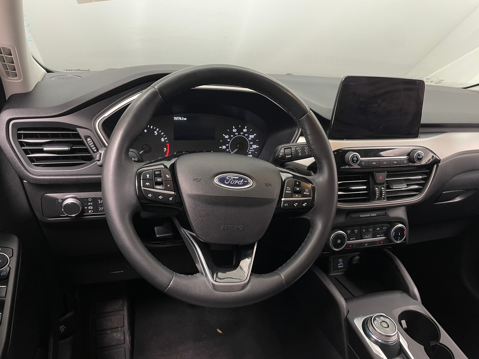 Thumbnail: 2022 Ford Escape - 5