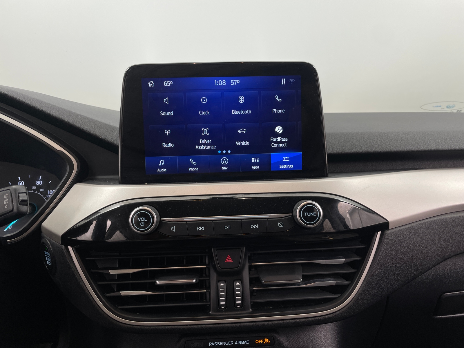 Thumbnail: 2022 Ford Escape - 4