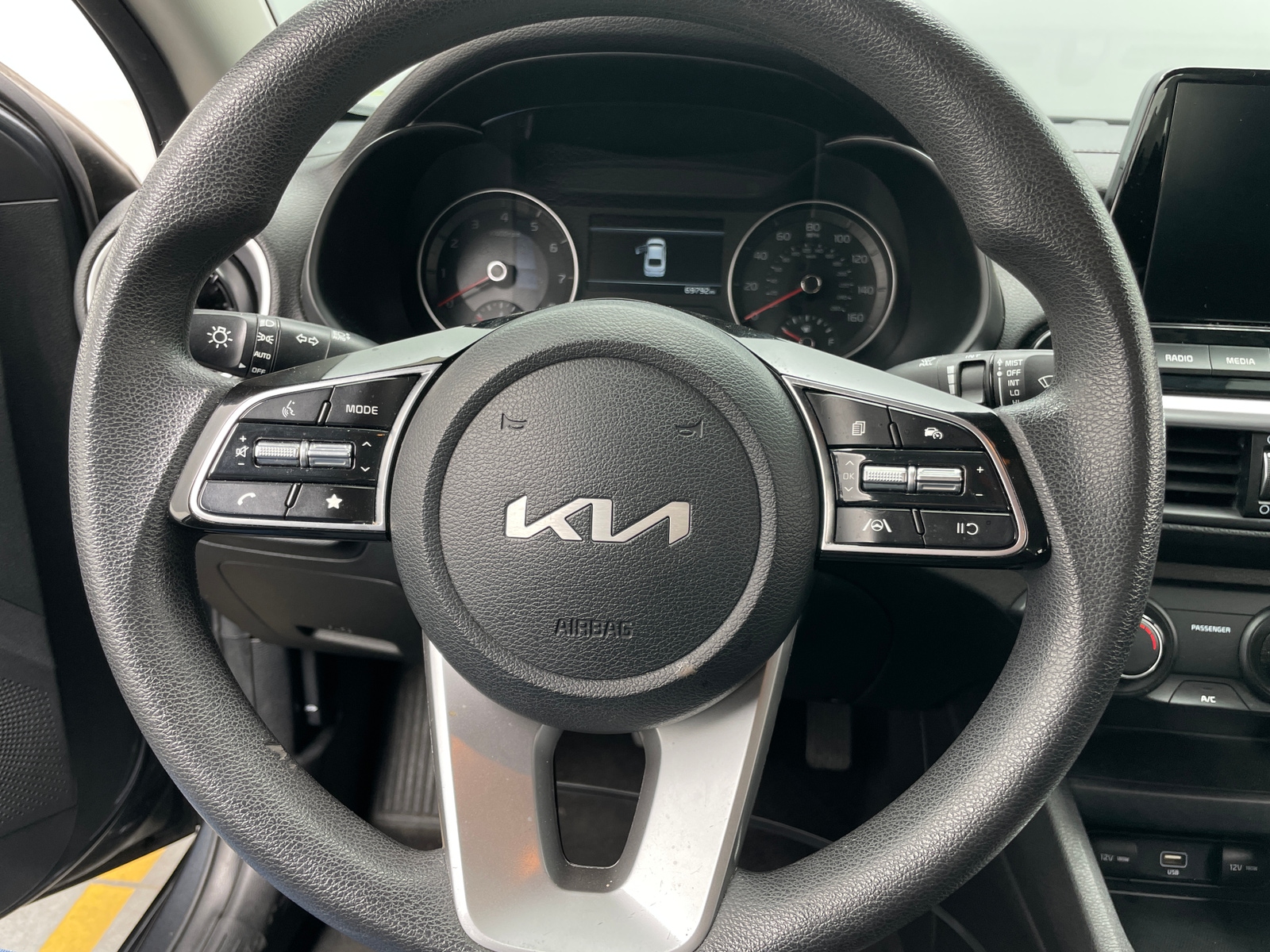 Thumbnail: 2022 Kia Forte - 5