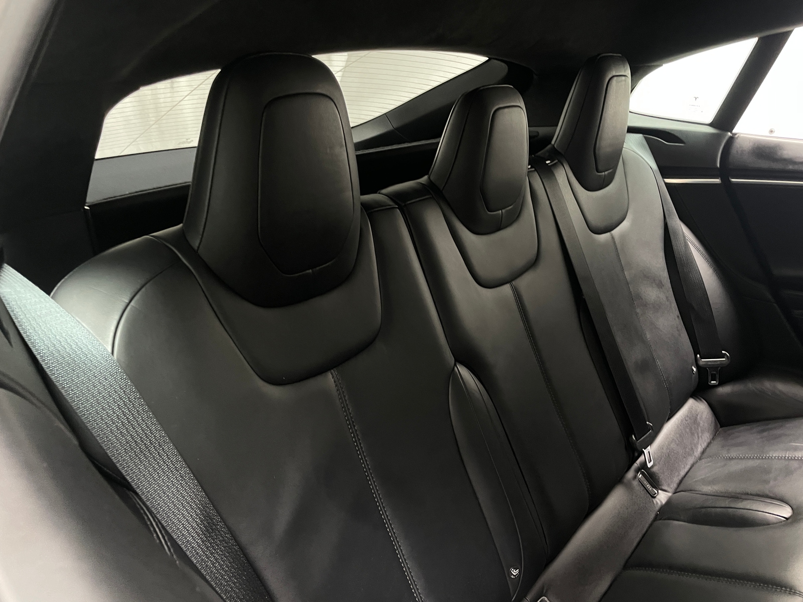 Thumbnail: 2016 Tesla Model S - 5