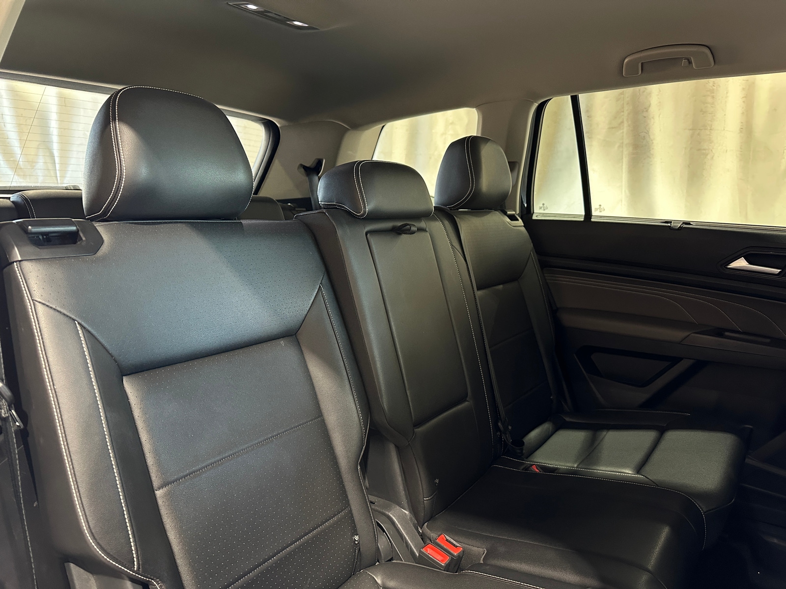 Thumbnail: 2023 Volkswagen Atlas - 5