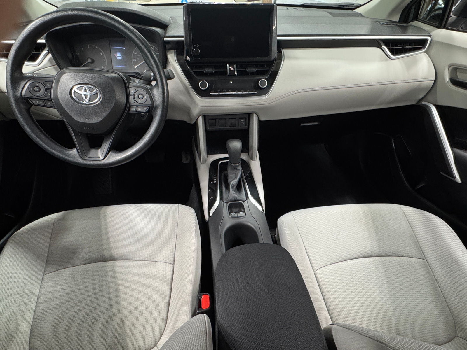 Thumbnail: 2025 Toyota Corolla Cross - 3