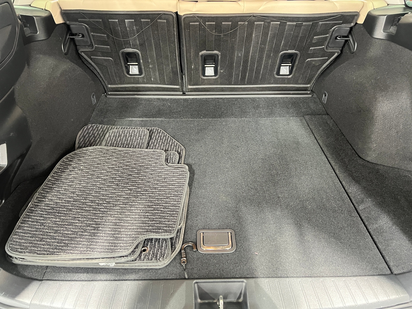 Thumbnail: 2019 Subaru Outback - 6