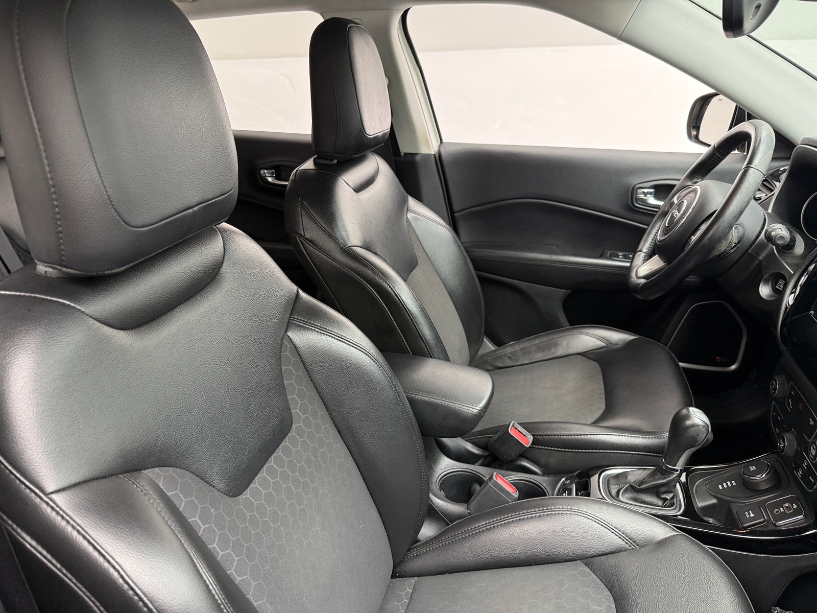 Thumbnail: 2018 Jeep Compass - 2