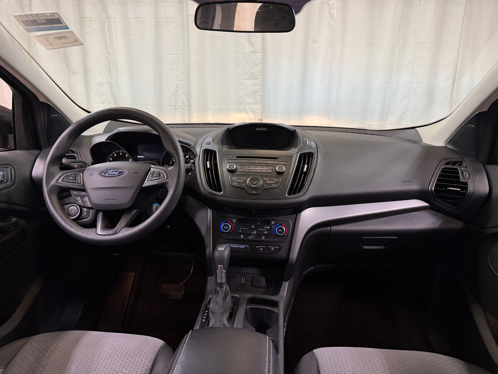 Thumbnail: 2017 Ford Escape - 3