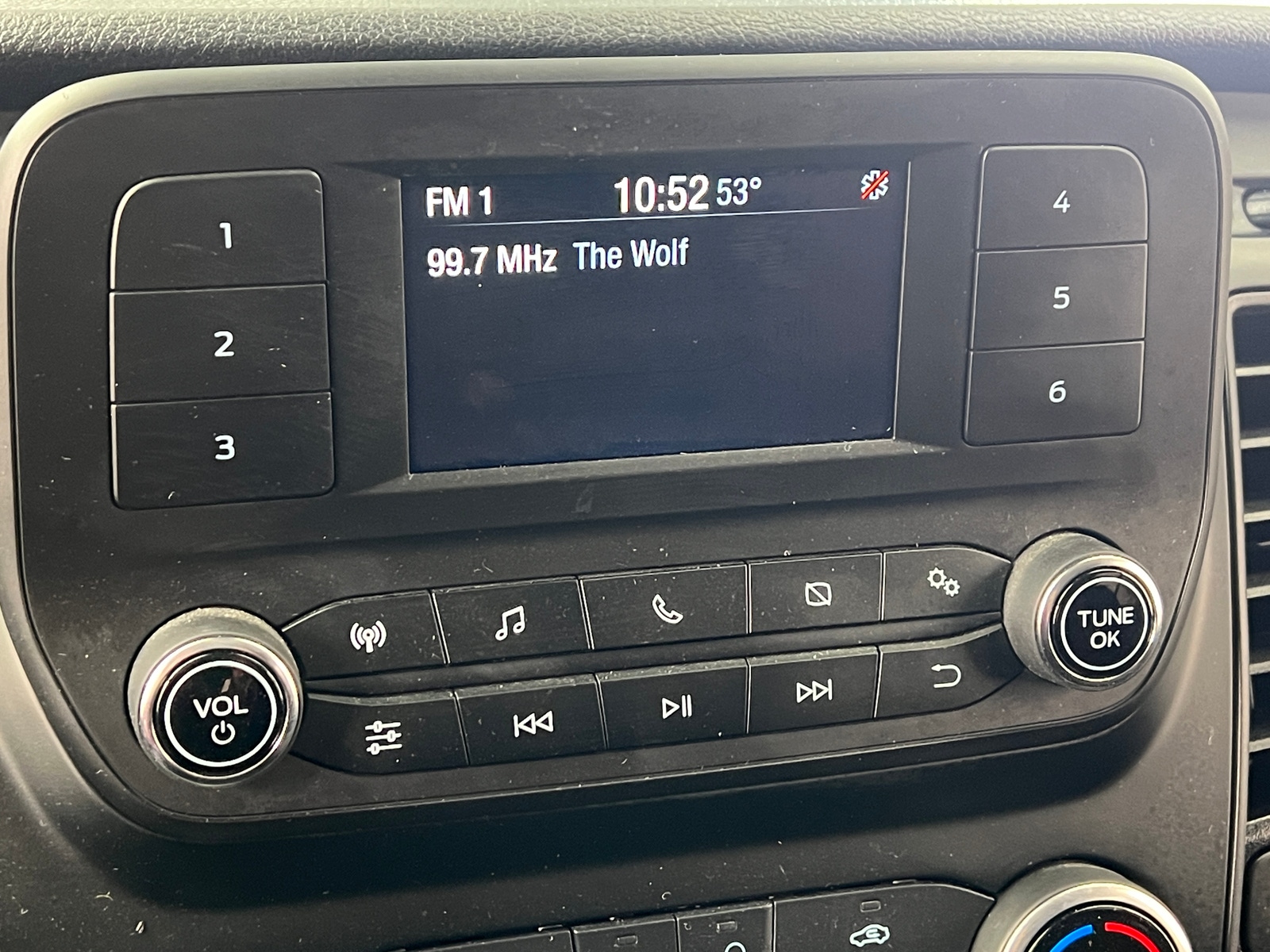 Thumbnail: 2024 Ford Transit Series - 3