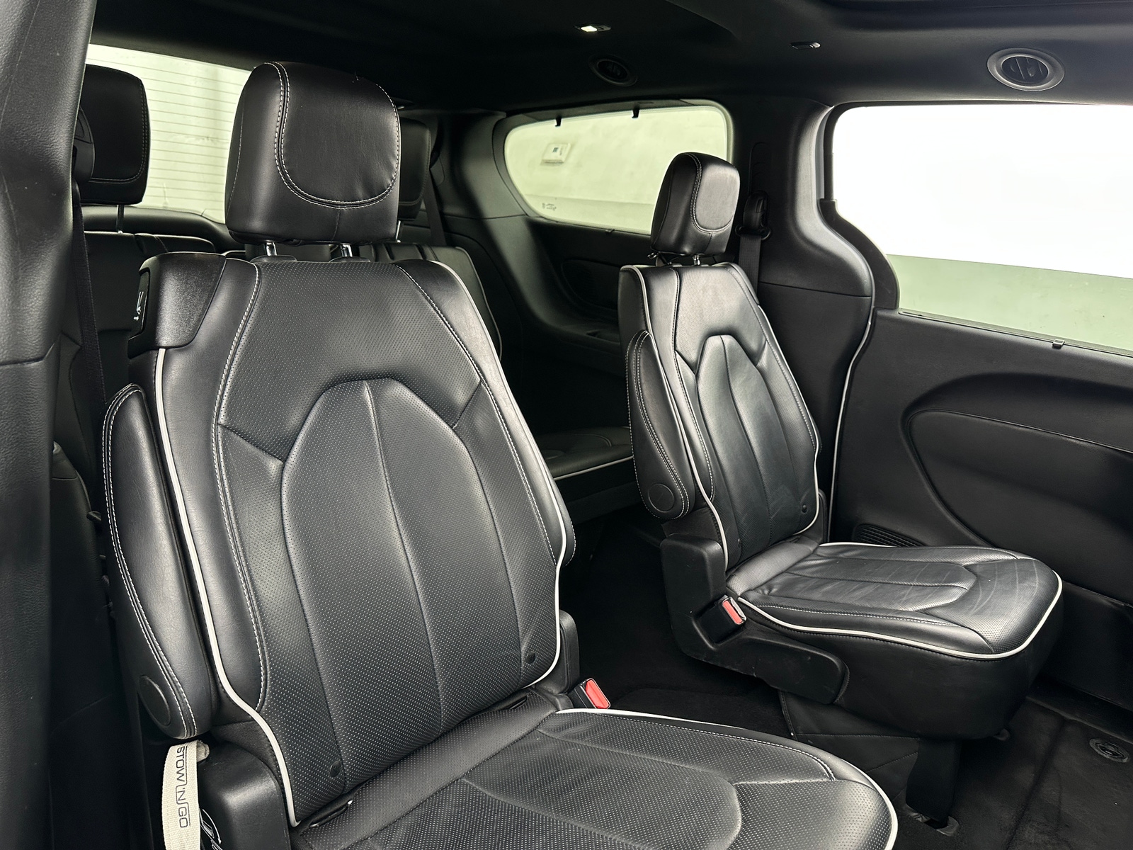 Thumbnail: 2025 Chrysler Pacifica - 5