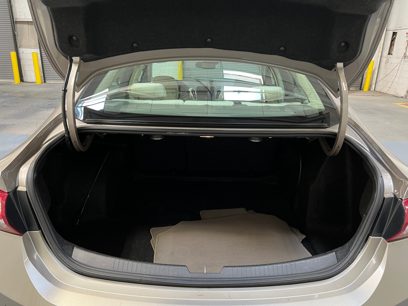 Thumbnail: 2024 Chevrolet Malibu - 6