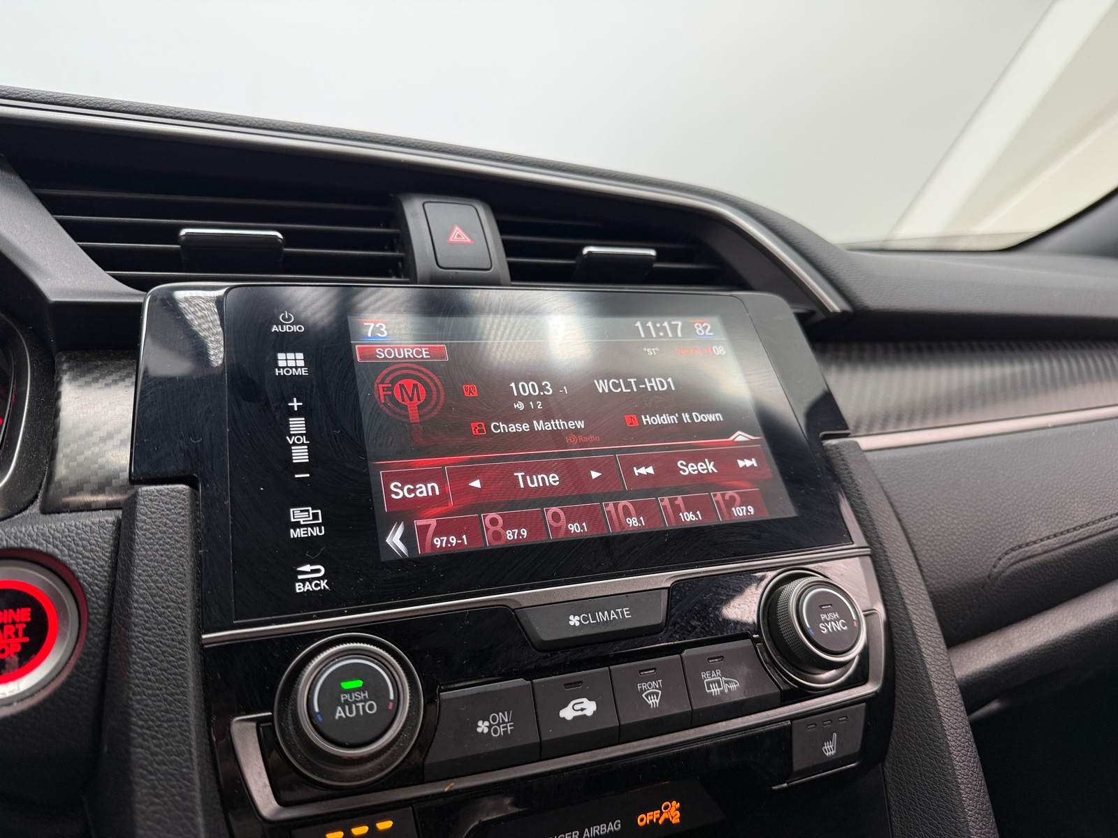 Thumbnail: 2017 Honda Civic - 4