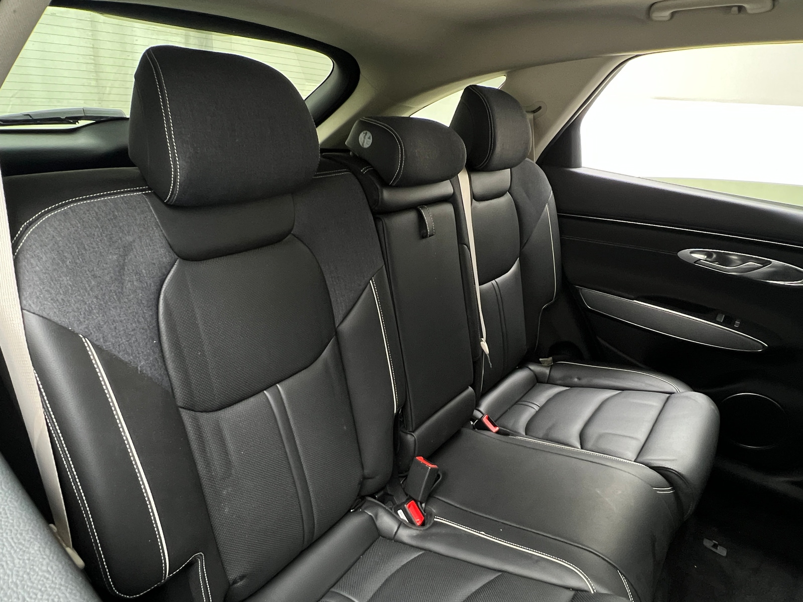 Thumbnail: 2023 Genesis GV70 - 5