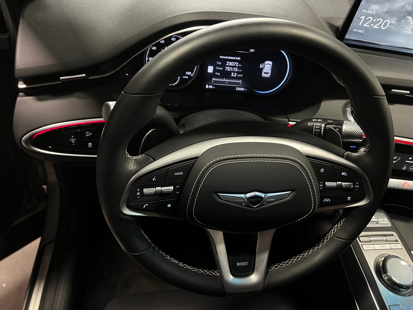 Thumbnail: 2023 Genesis GV70 - 4