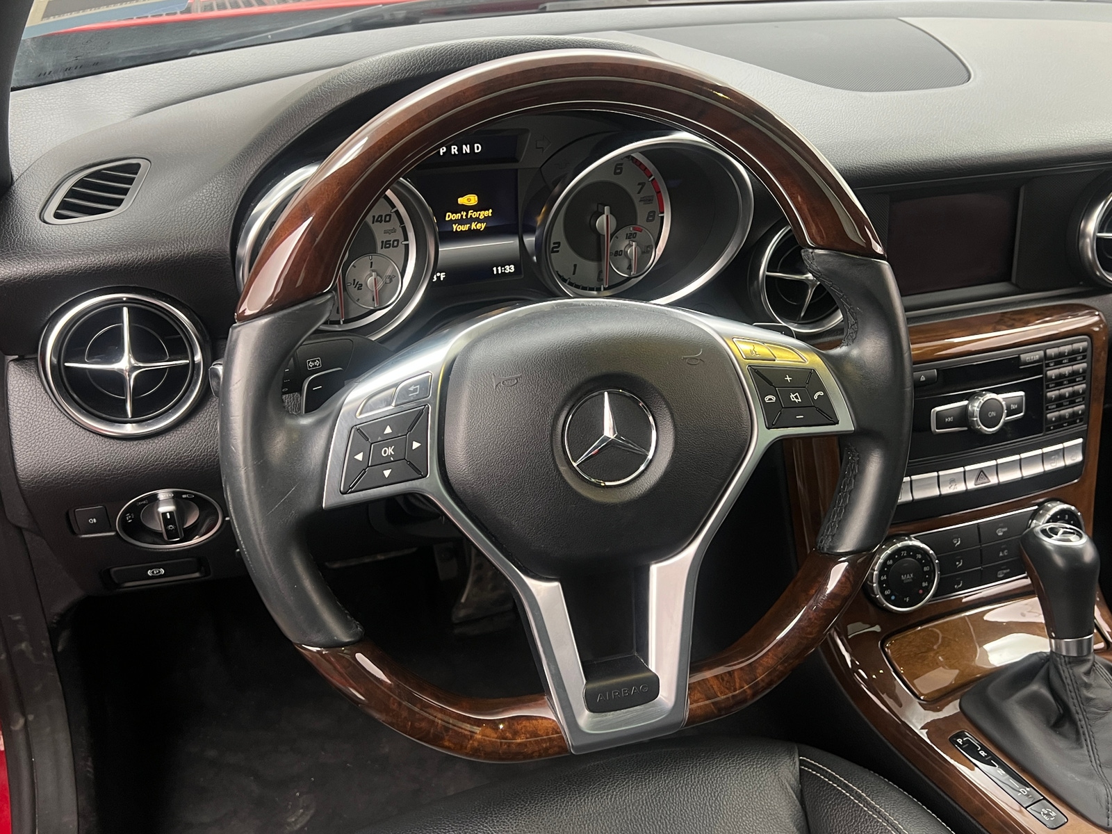 Thumbnail: 2014 Mercedes-Benz SLK - 4