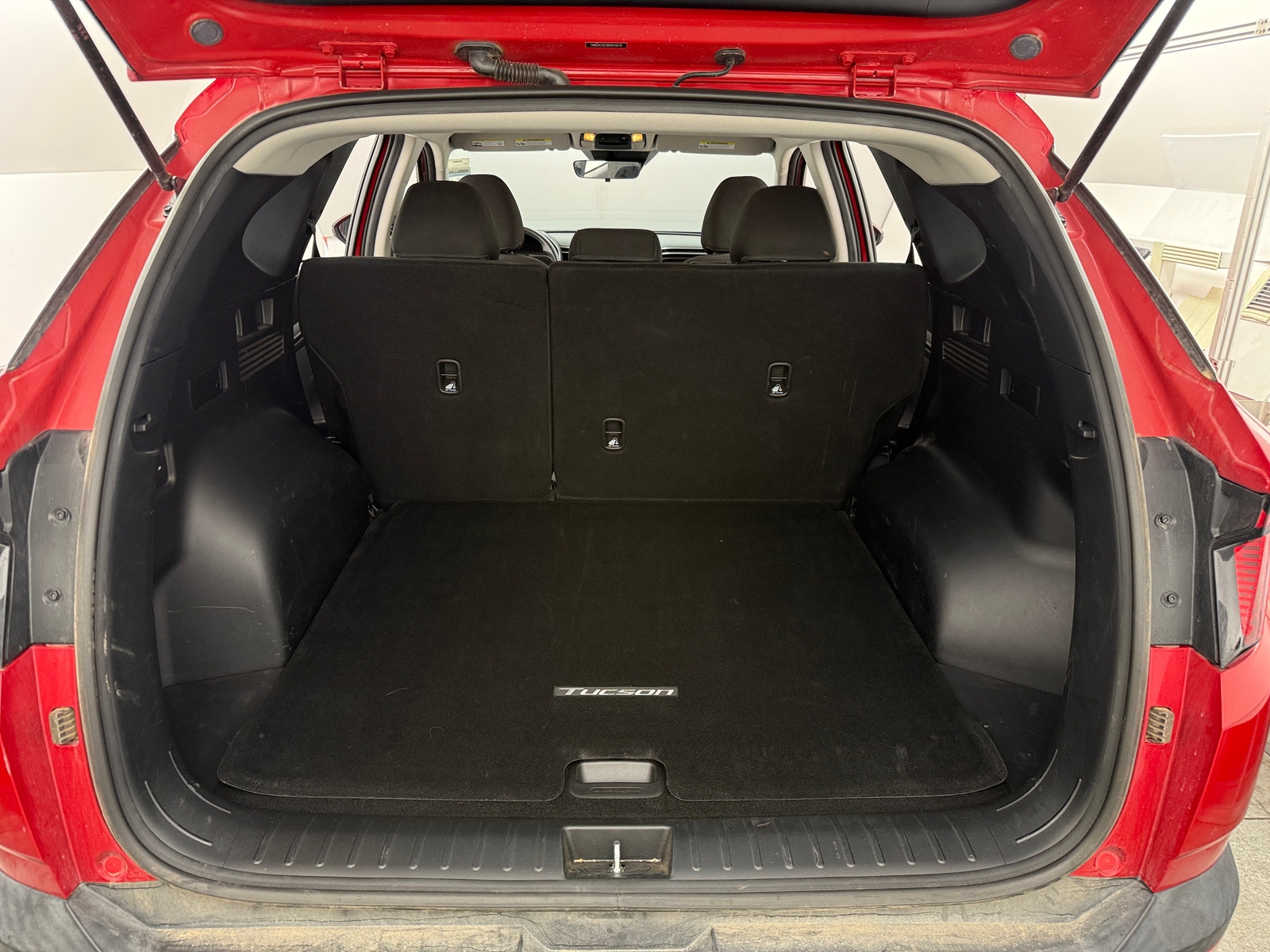 Thumbnail: 2022 Hyundai Tucson - 7