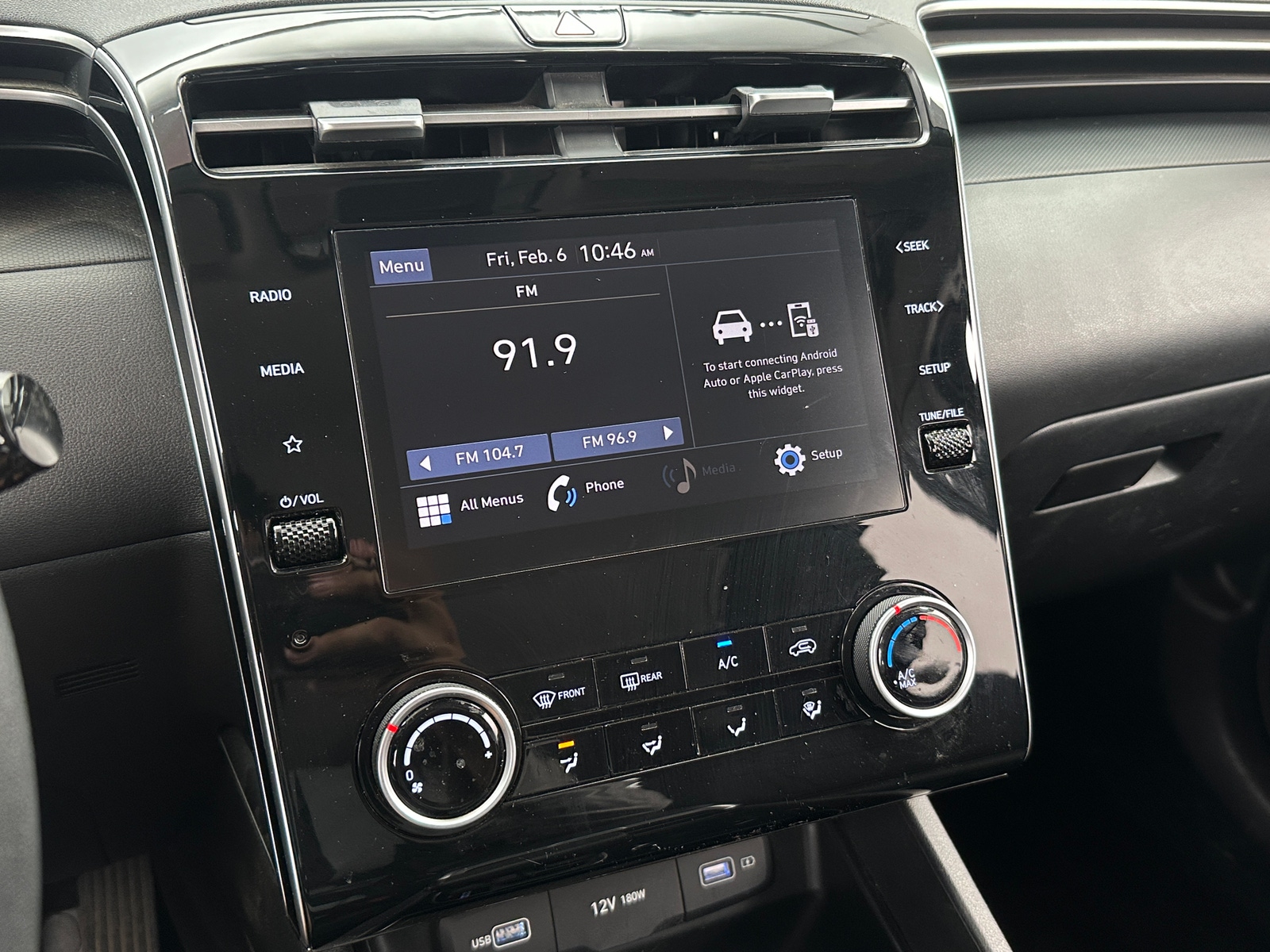 Thumbnail: 2022 Hyundai Tucson - 4