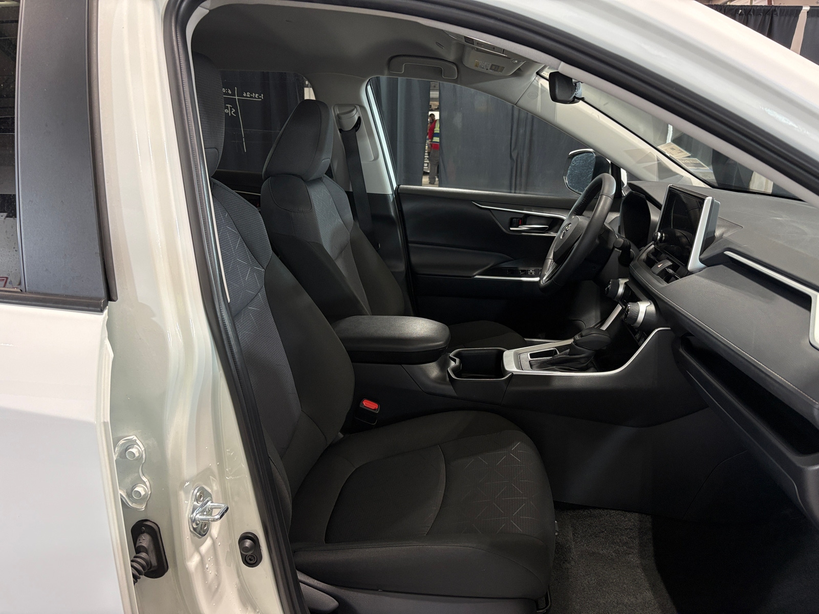 Thumbnail: 2025 Toyota RAV4 - 2