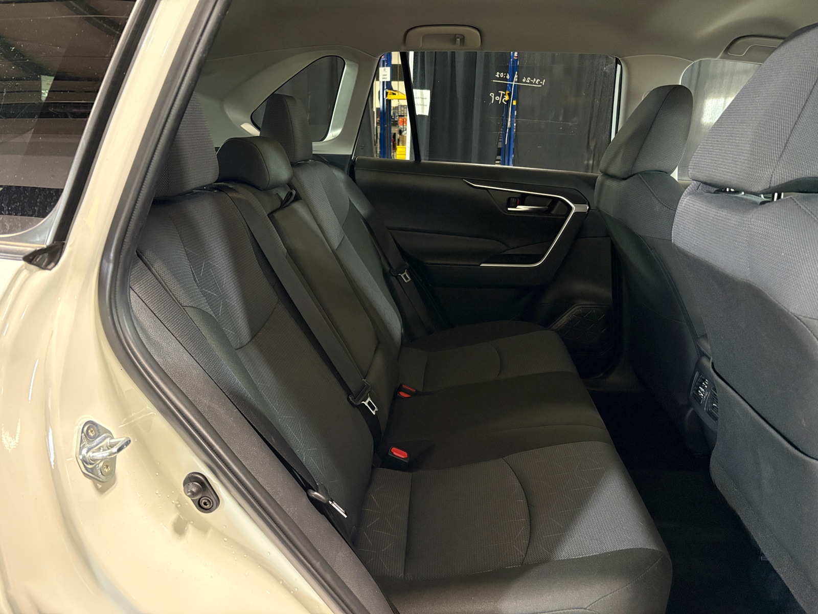 Thumbnail: 2025 Toyota RAV4 - 6