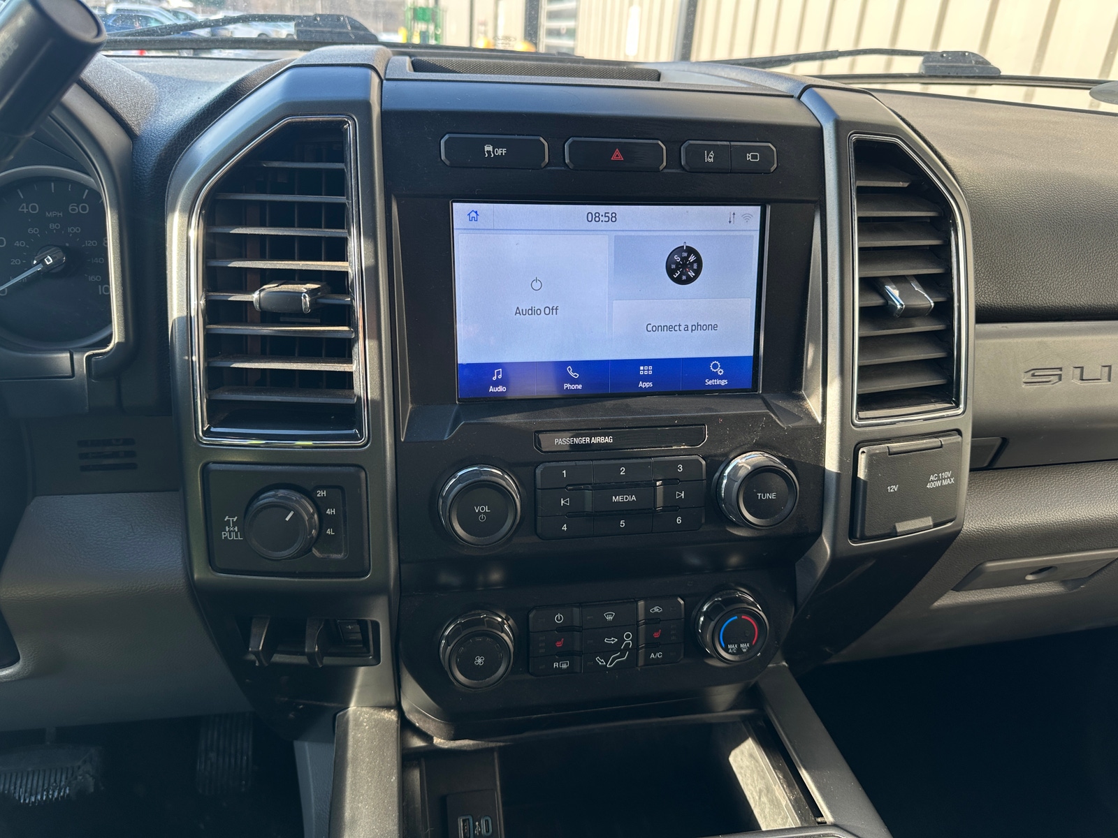 Thumbnail: 2020 Ford Econoline - 4