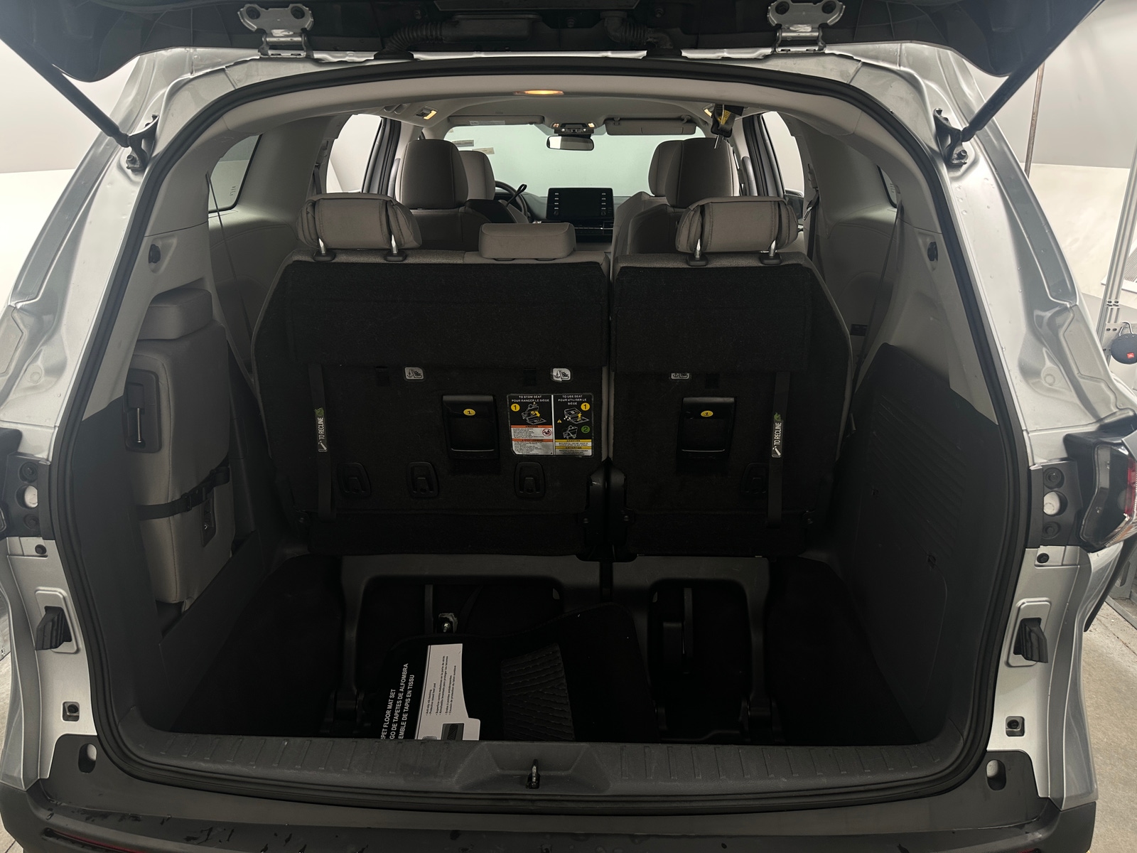 Thumbnail: 2024 Toyota Sienna - 7