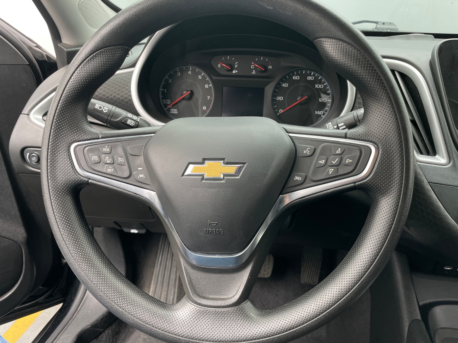 Thumbnail: 2024 Chevrolet Malibu - 5