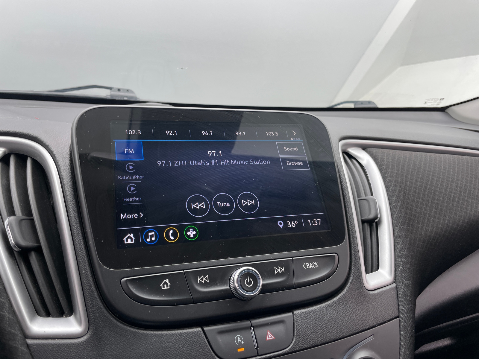 Thumbnail: 2024 Chevrolet Malibu - 4