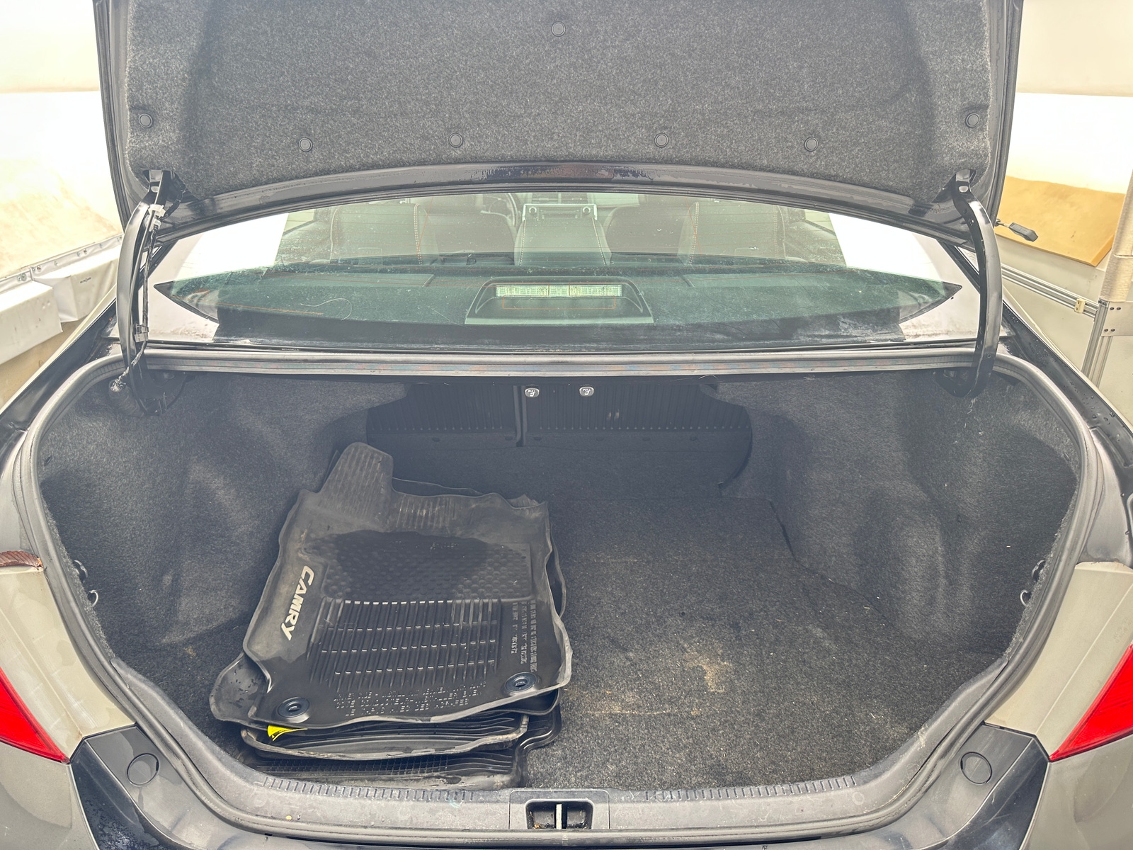 Thumbnail: 2017 Toyota Camry - 7