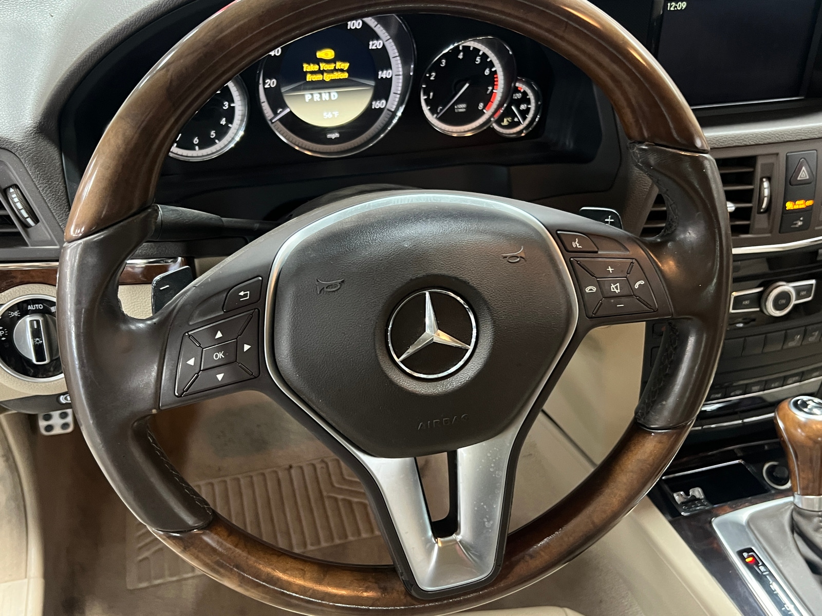 Thumbnail: 2012 Mercedes-Benz E-Class - 4