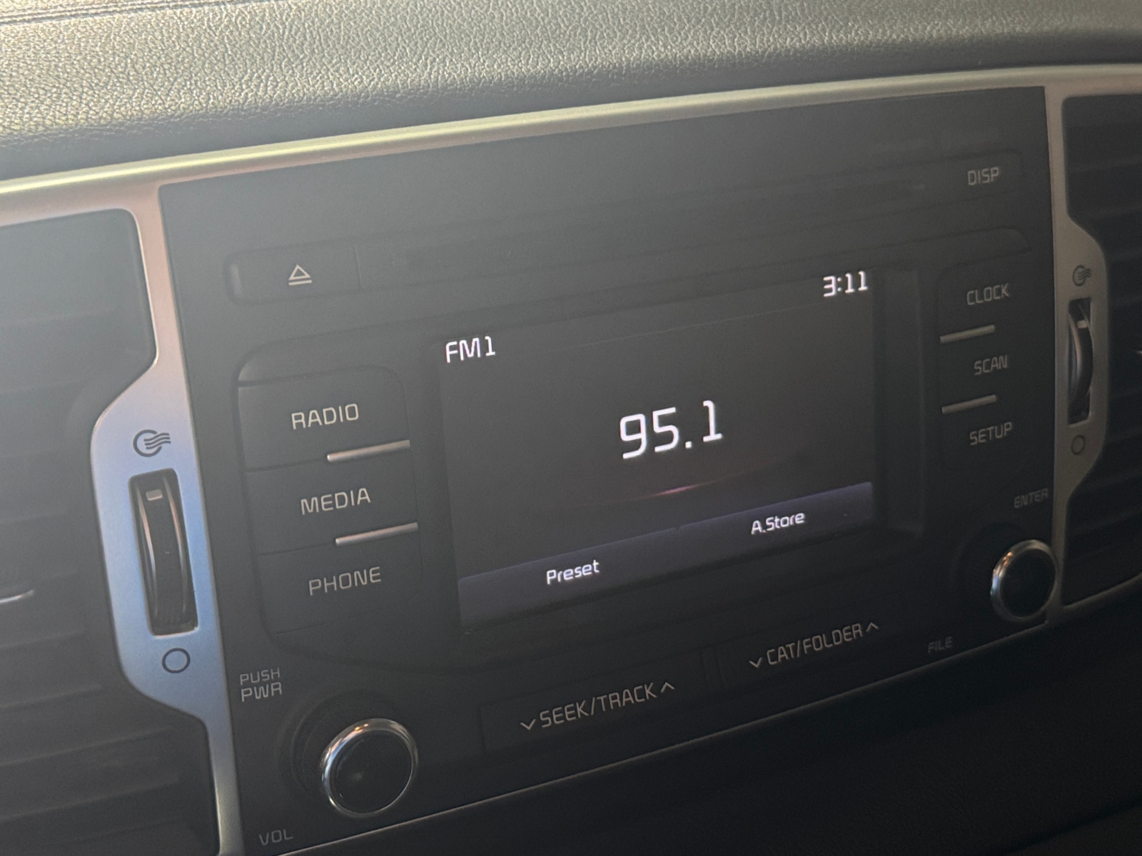 Thumbnail: 2019 Kia Sportage - 4