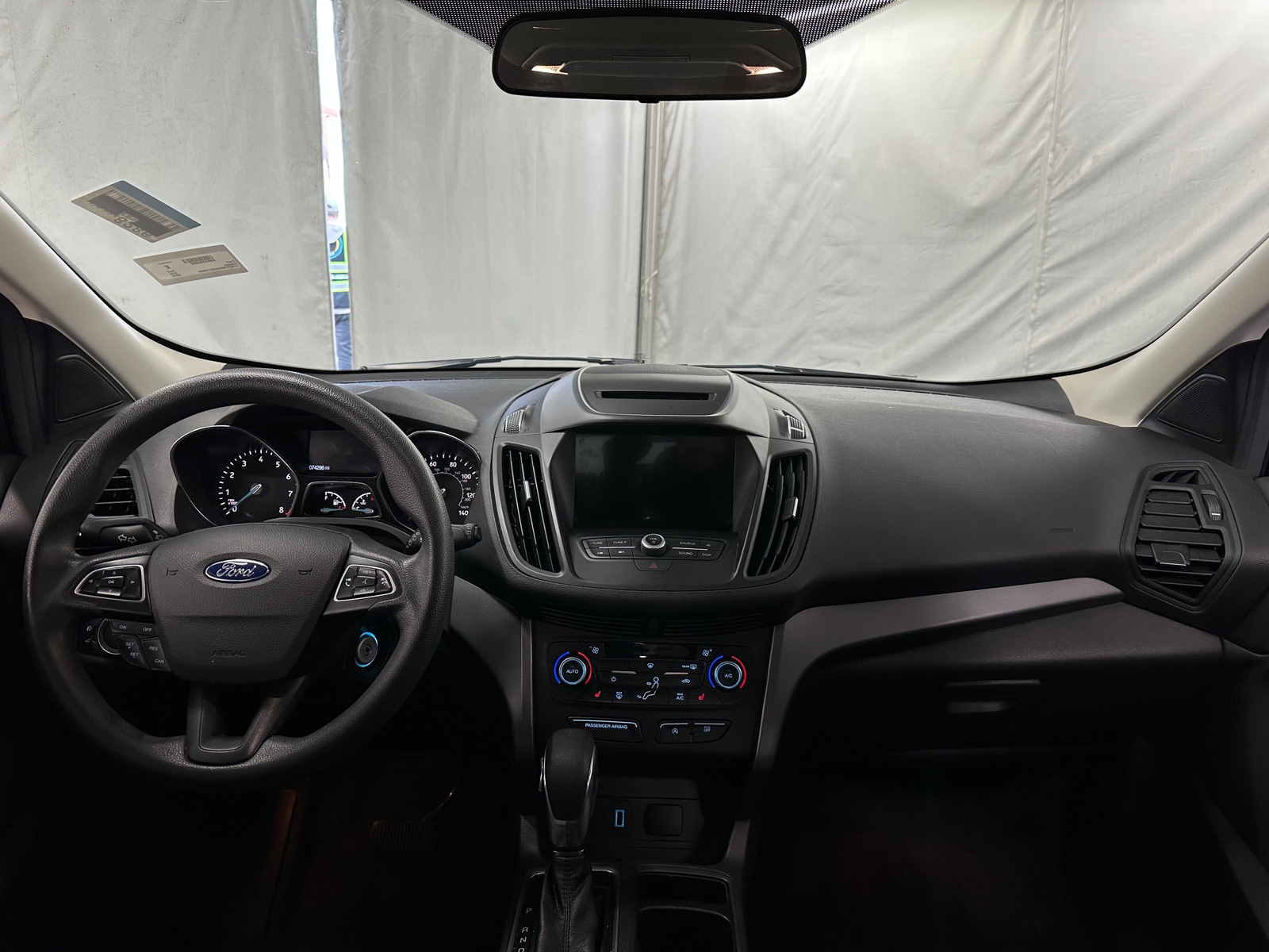 Thumbnail: 2018 Ford Escape - 3