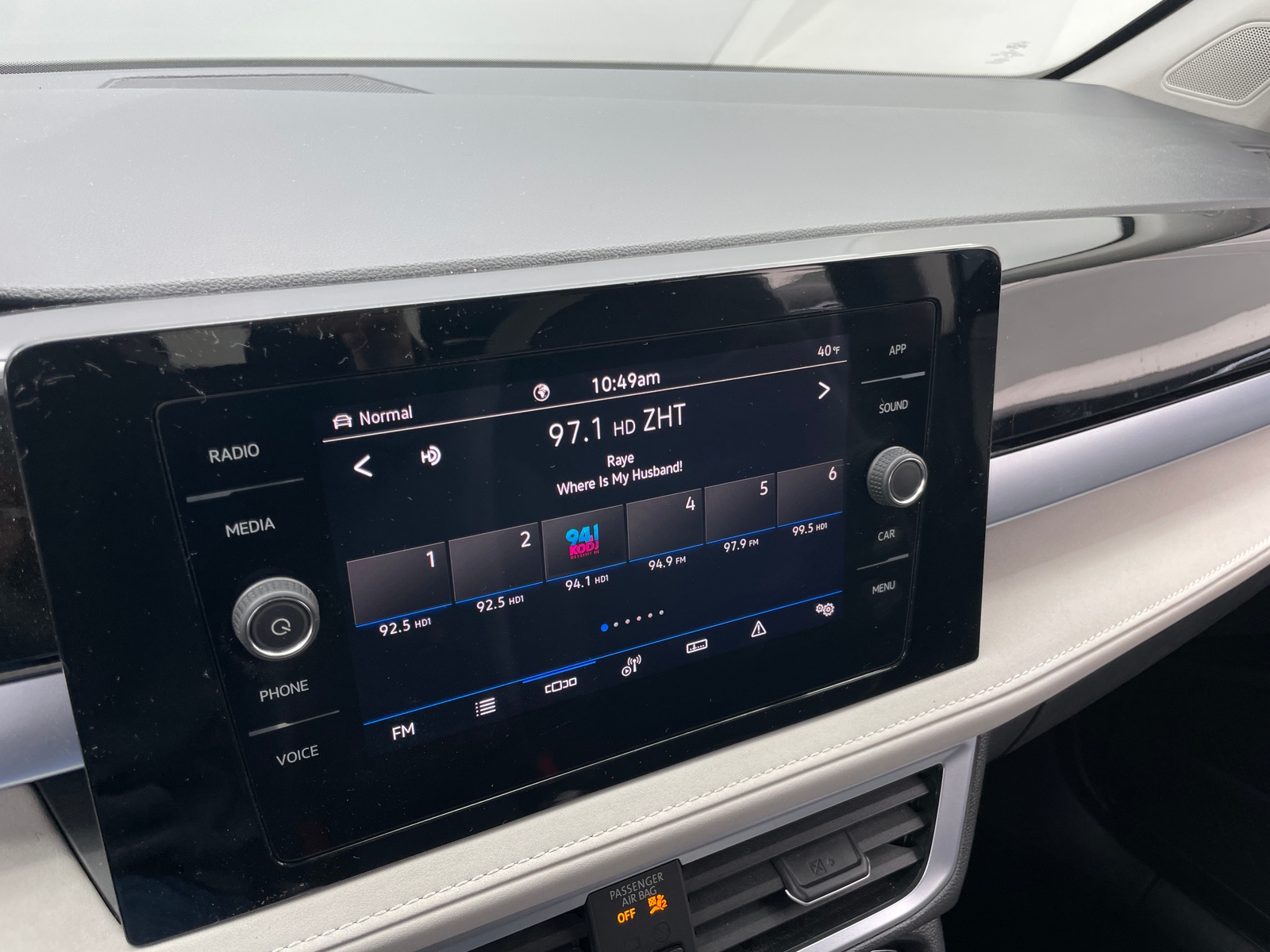 Thumbnail: 2025 Volkswagen Taos - 3