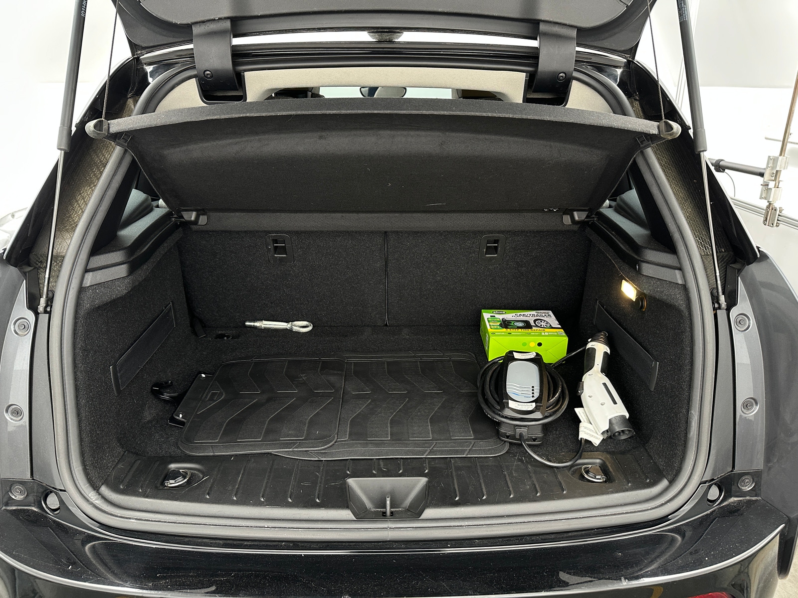 Thumbnail: 2017 BMW i3 - 7