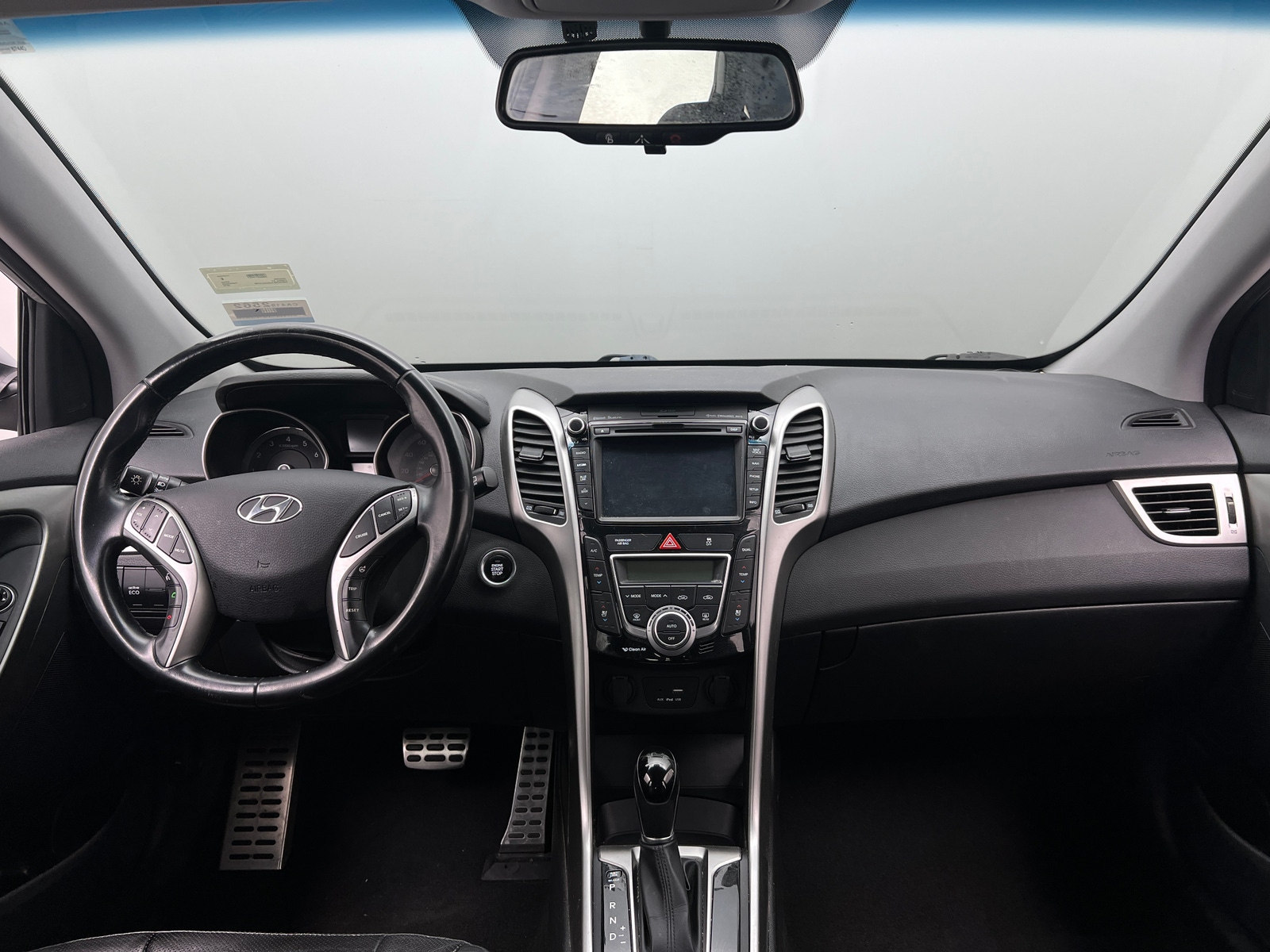 Thumbnail: 2016 Hyundai Elantra - 2